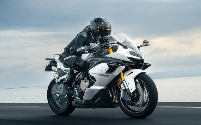 CFMOTO's 750SR-S Sport Bike Wins Red Dot Award 2026, Showcasing Design Strength on the World Stage