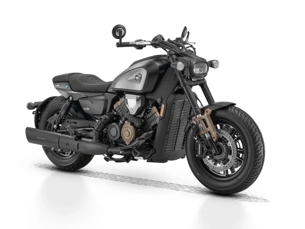 QJ Motor's SRV 600 V — an Unconventional Middleweight Cruiser Powered by a High-Revving V4