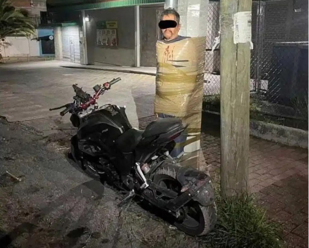 Mexico's "Batman" Glues Motorcycle Thief to a Lamppost, Authorities Investigate