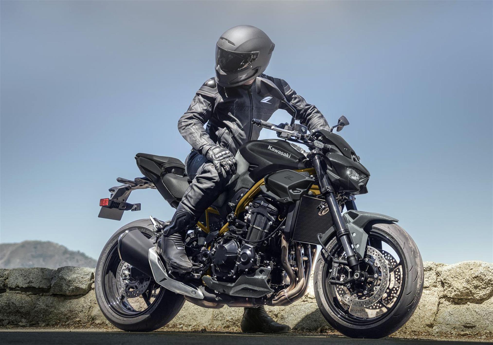 Kawasaki Z900 2026: IMU and Rideology Voice Commands Bring a Major Electronics Upgrade