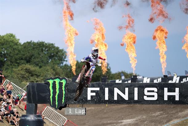 Fontanesi Sweeps Both Motos in England to Grab the WMX Points Lead