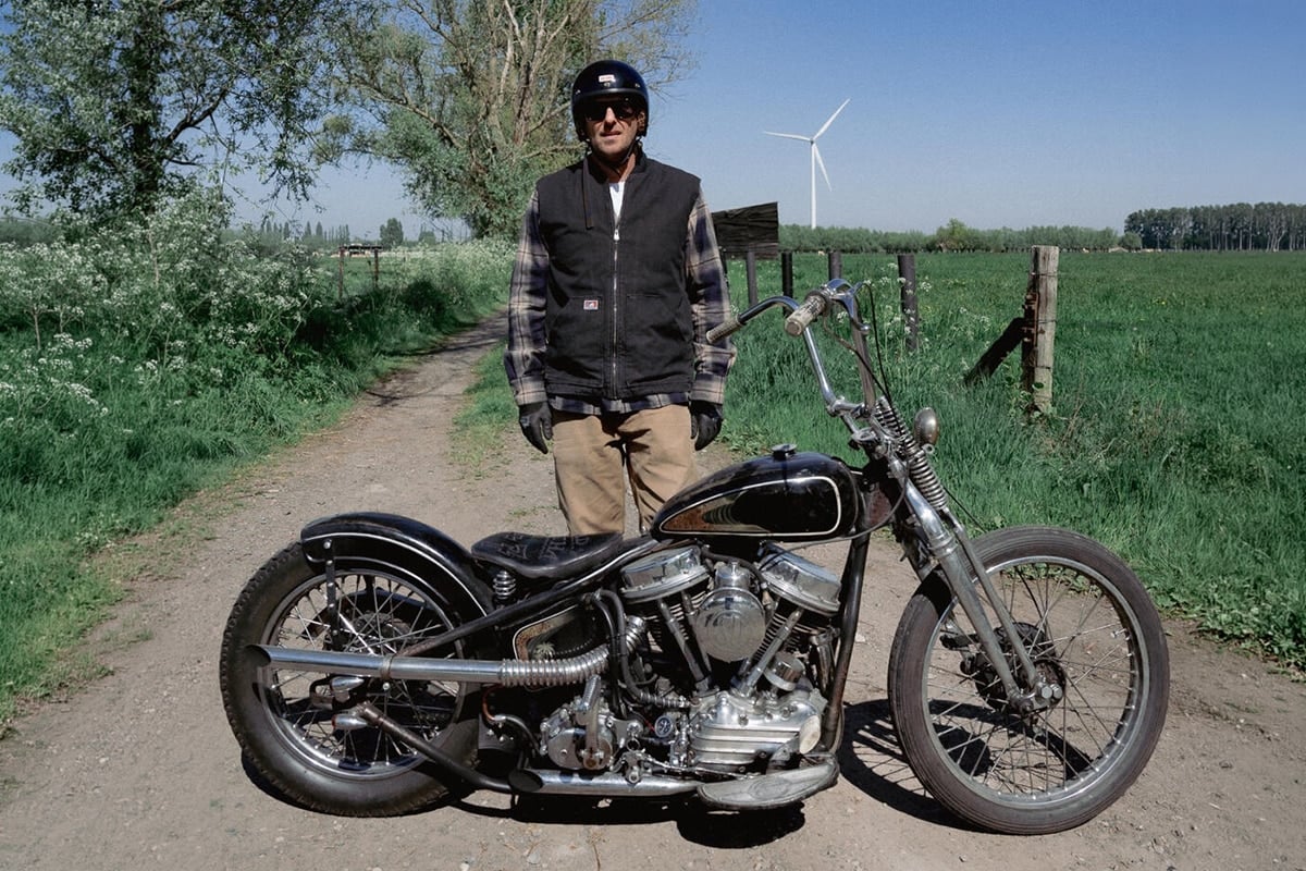 Belgian Painter 'El Guero' Draws Attention for His Finish on a 1960 Panhead