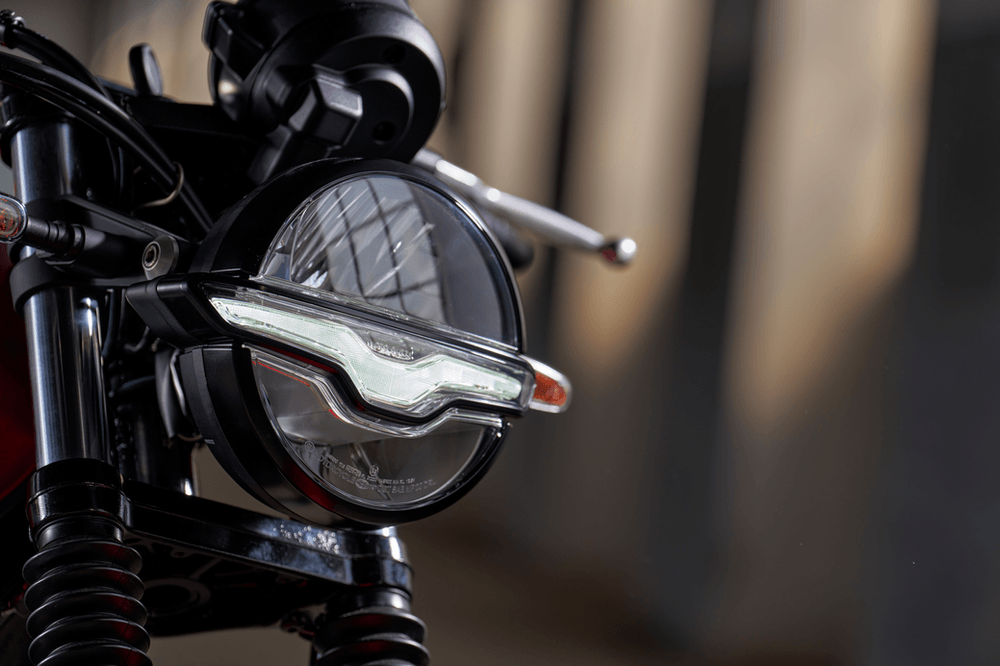 Is the Moto Guzzi 457's Parallel Twin a Betrayal? A Case for a Necessary Rejuvenation