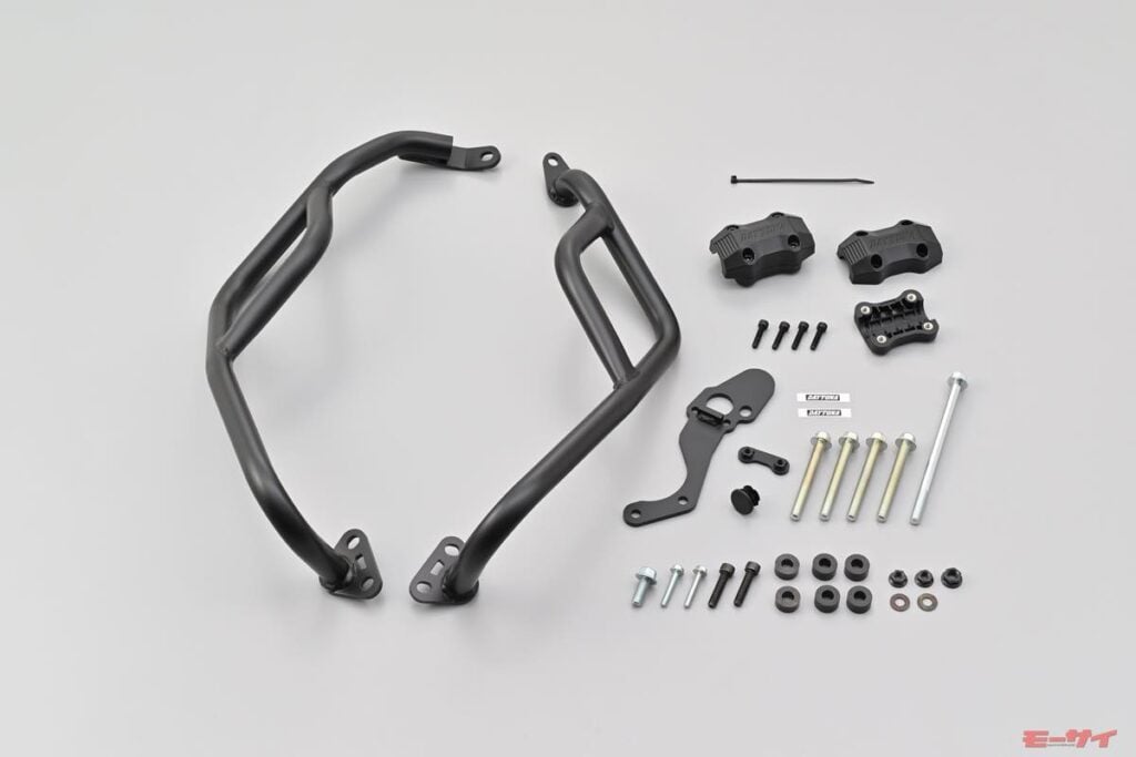 Daytona Rolls Out Parts for Honda CB400 Super Four E-Clutch Ahead of Launch