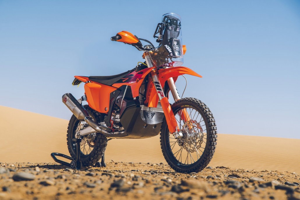 KTM's 2027 450 Rally Replica: Deliveries Begin in July, Limited to Just Over 100 Units