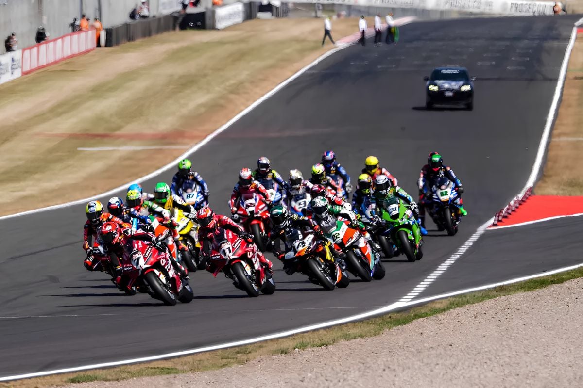 South African Media Recaps the WorldSBK Round at Donington Park
