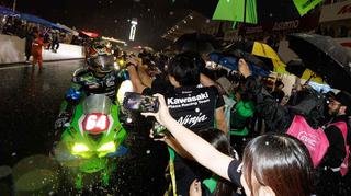 Five Kawasaki Teams Finish the Rain-Soaked Suzuka 8 Hours with All Bikes Reaching the Checkered Flag—Plaza Racing and Others Battle Through