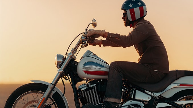 Harley-Davidson Revives the Legendary Super Glide, Limited to 2,500 Units for America's 250th