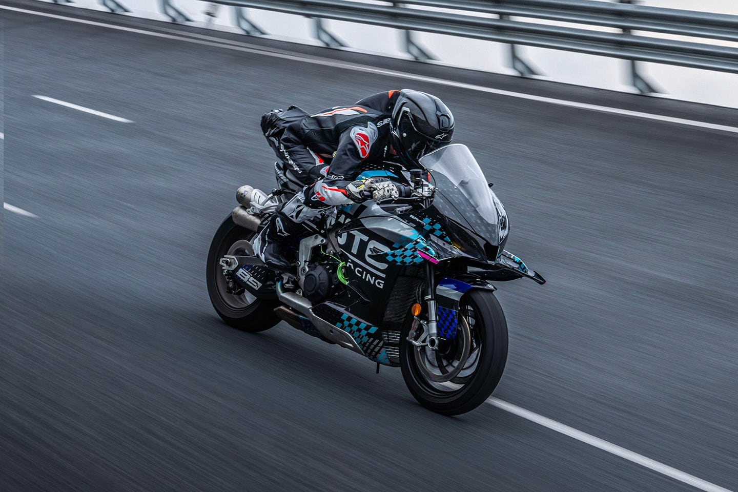 CFMoto's V4 Superbike Hits 315.82km/h, Sets New Speed Record for a Chinese-Made Gas-Powered Bike