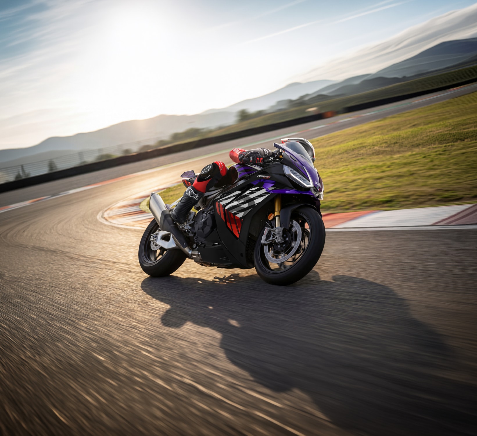 Aprilia Brings 12 Each of the RSV4 and RS 660 Factory to Japan
