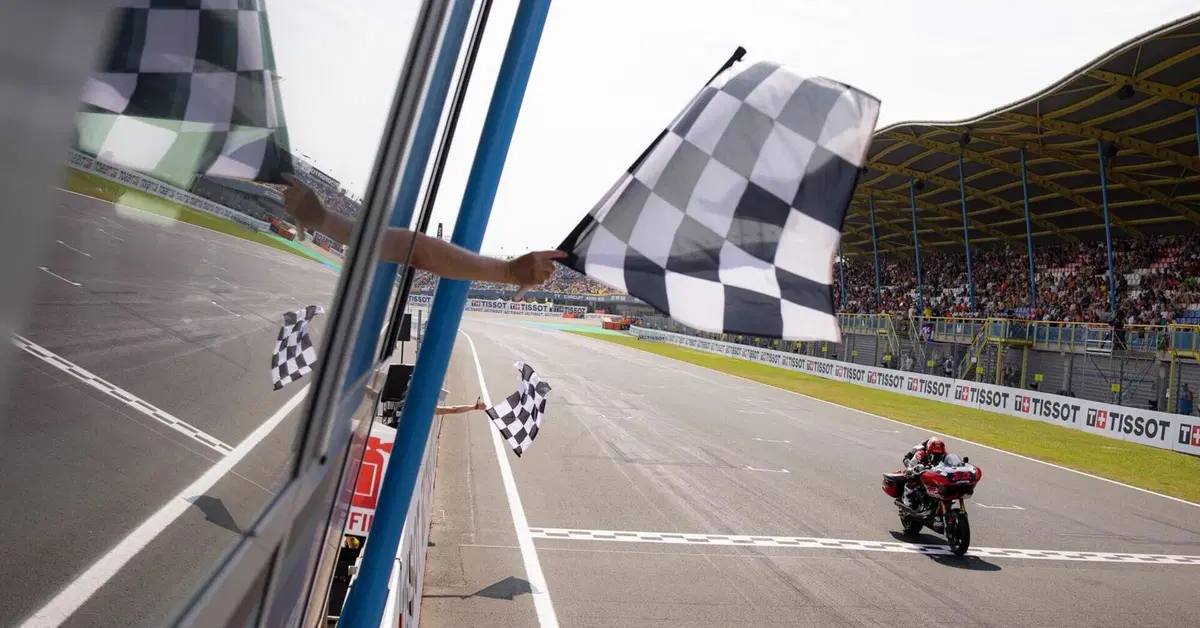 Eric Granado and Oscar Gutierrez Stand Out at Harley-Davidson's Bagger Racing League World Cup in Assen