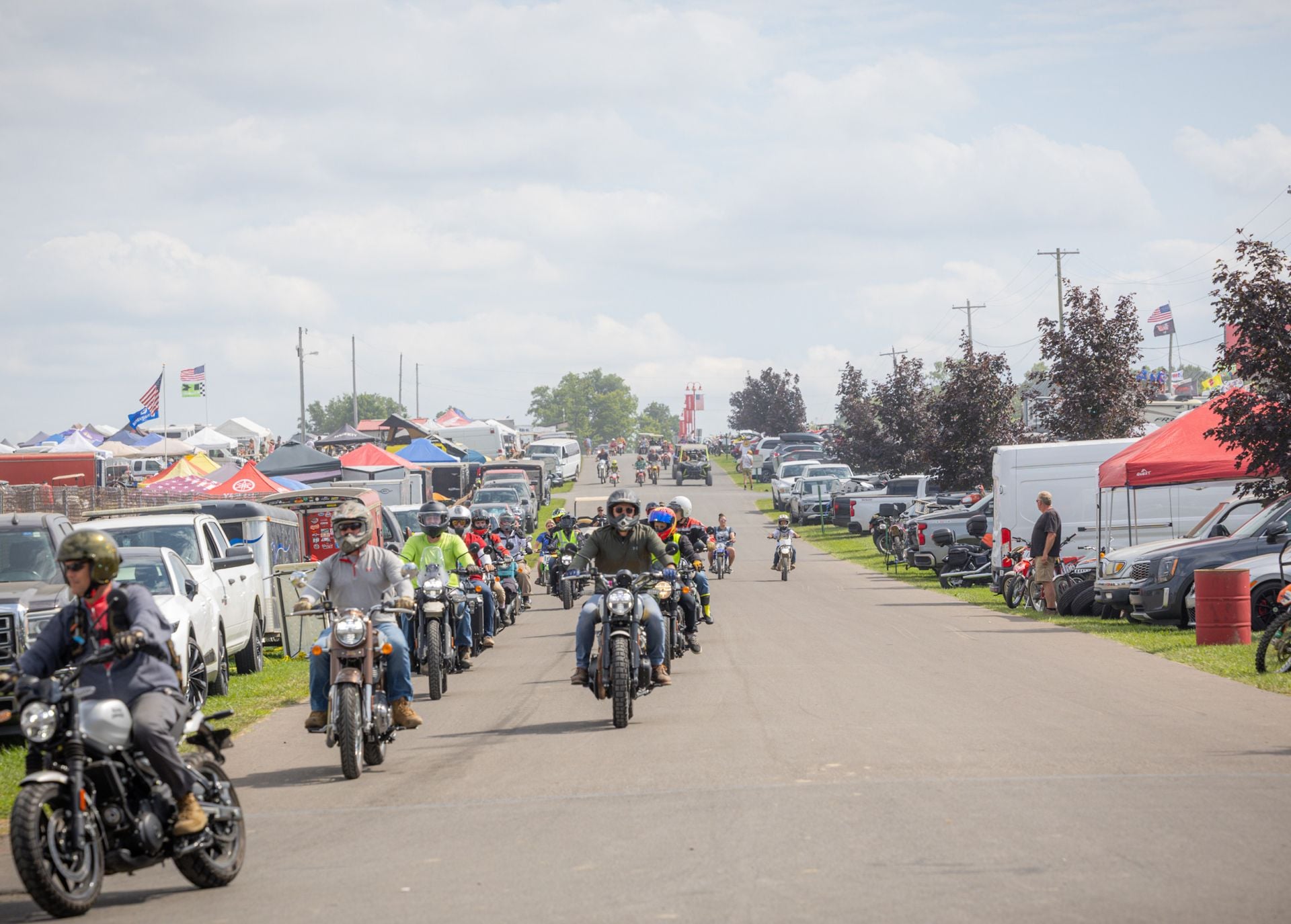 AMA Vintage Motorcycle Days Draws Huge Crowd to Mid-Ohio
