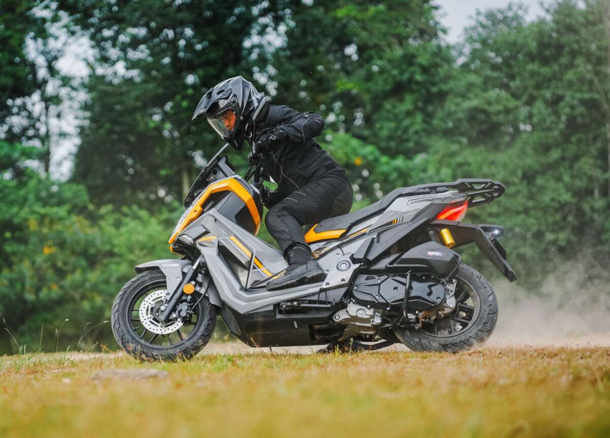 Aveta Launches Vanguard 180 Scooter in Malaysia From RM9,398