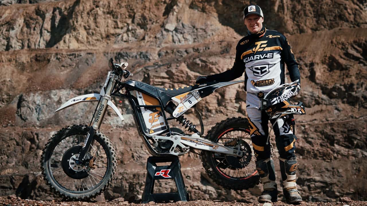 Electric Bike Finishes Erzbergrodeo, Legend Graham Jarvis Among Just 14 Finishers