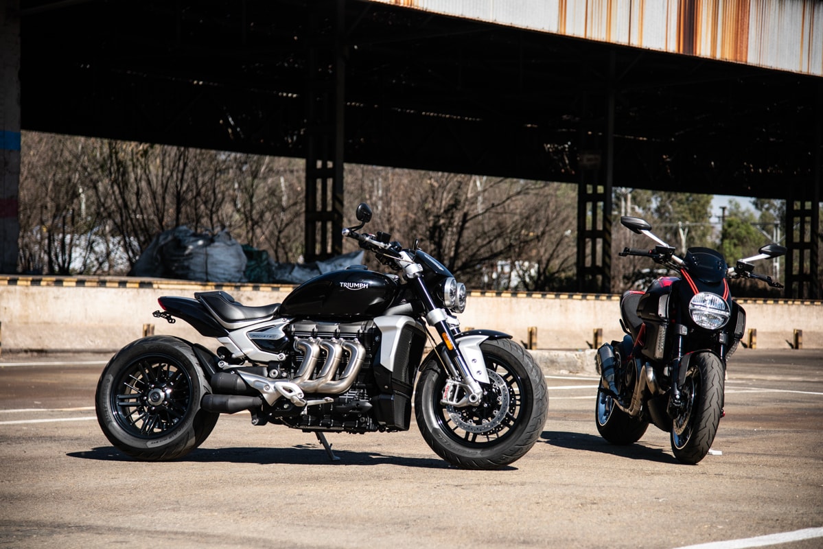 South African Dealer Pits Triumph Rocket 3 Against Ducati Diavel